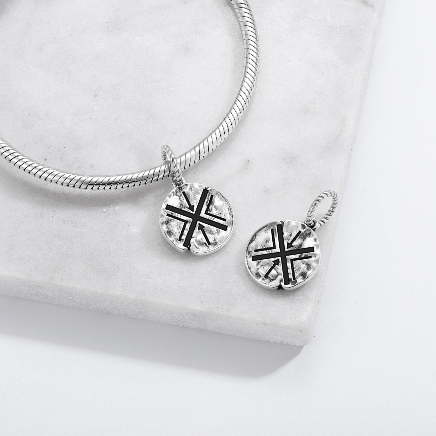 1dad262a97537d5d17693d999e050d2e