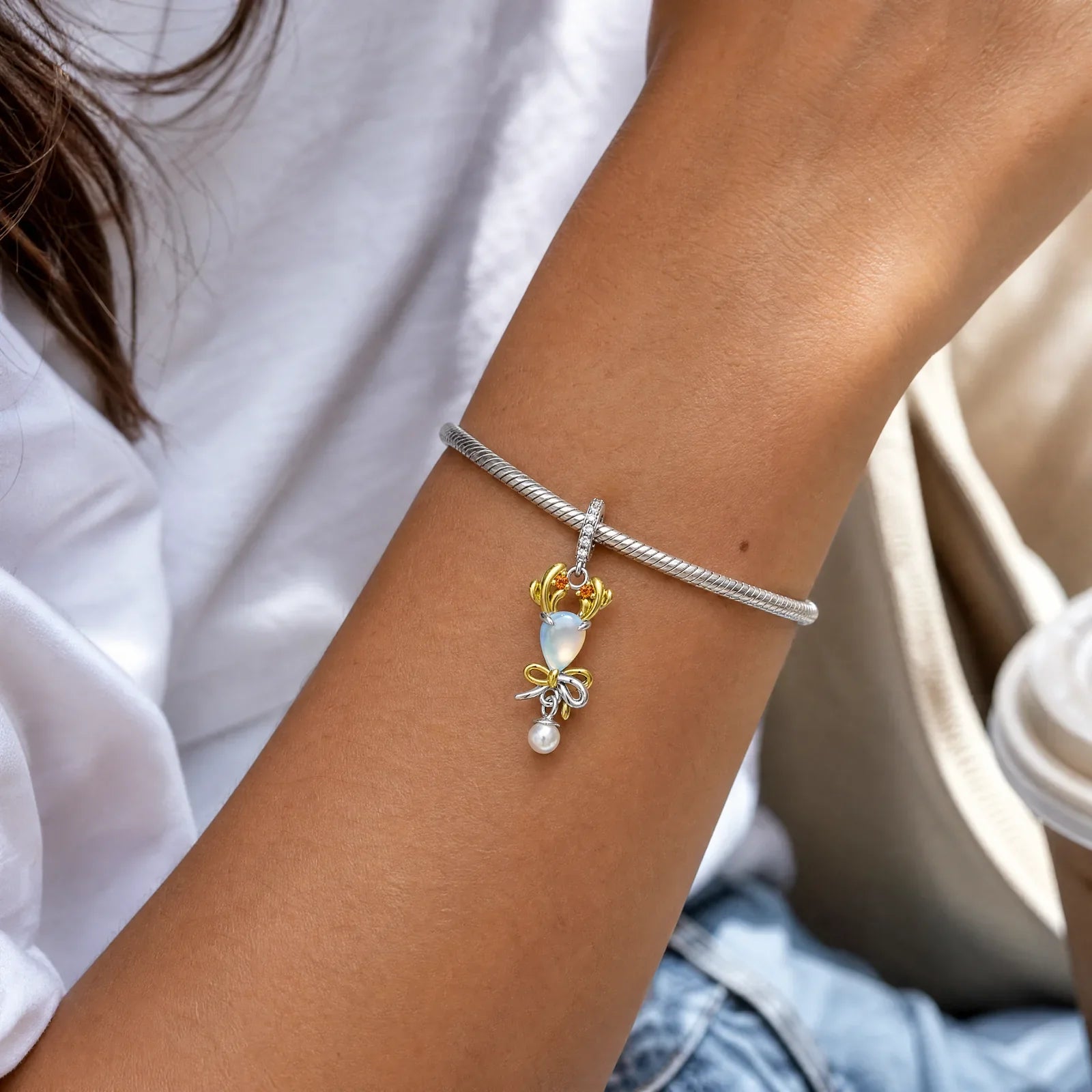 Love Confession Boy Charm lifestyle image