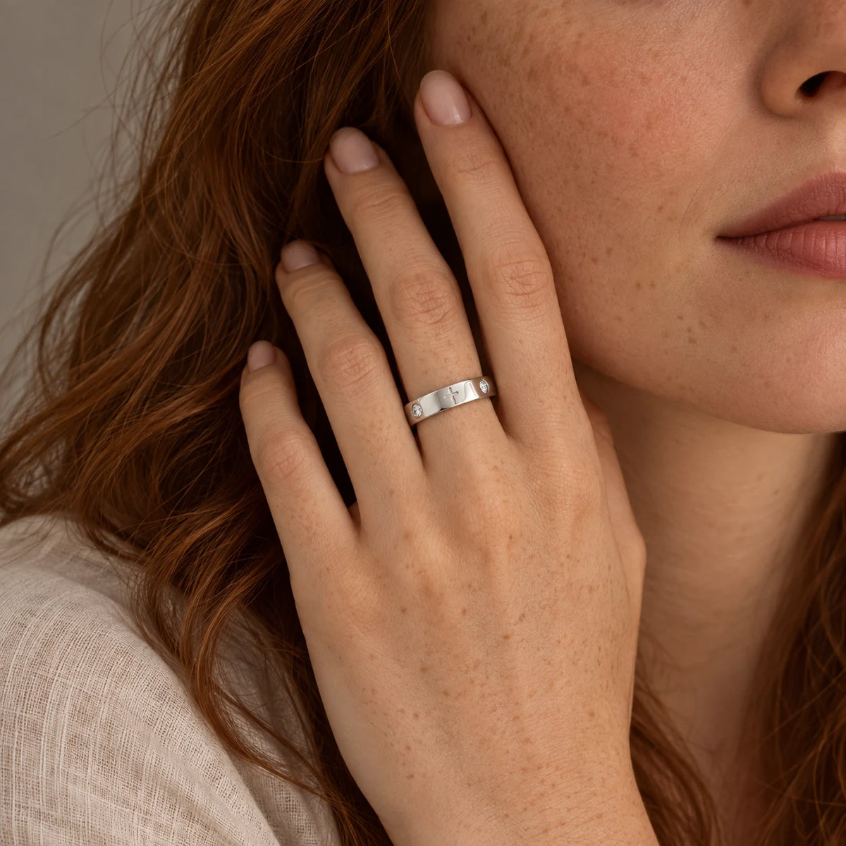 Luminous Cross Band Ring - lifestyle silver cheek