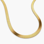 Radiant Herringbone Choker - macro gold links