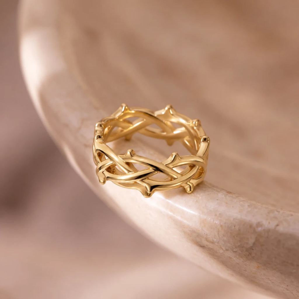Sacred Thorn Woven Ring - product macro rear gold